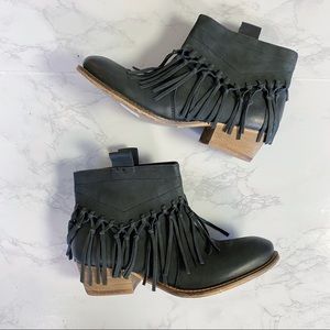 Rebels Castle Black Fringe Western Boho Booties 37